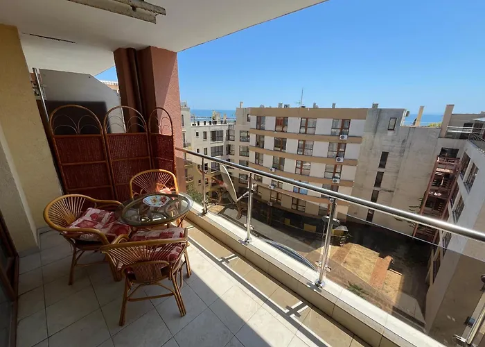 Alexandr Vigo Lägenhet Nesebar