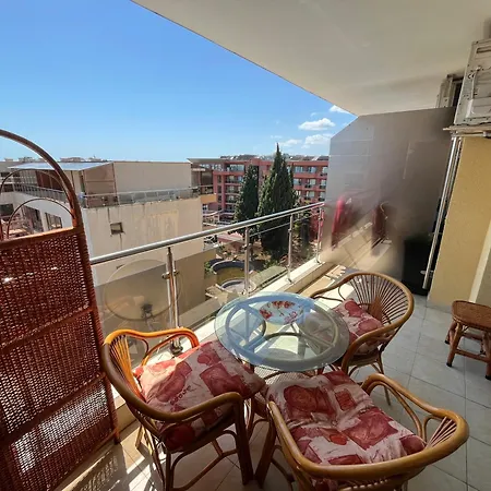 Alexandr Vigo Apartment Nesebar